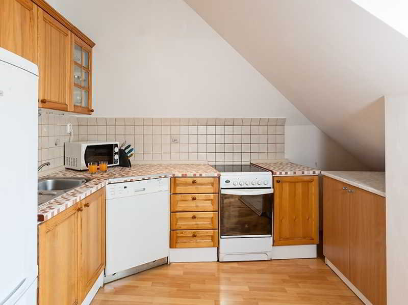 Apartments Happy Prague 2 12