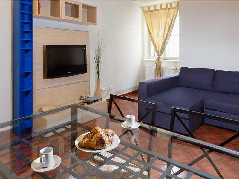 Apartments Happy Prague 2 4