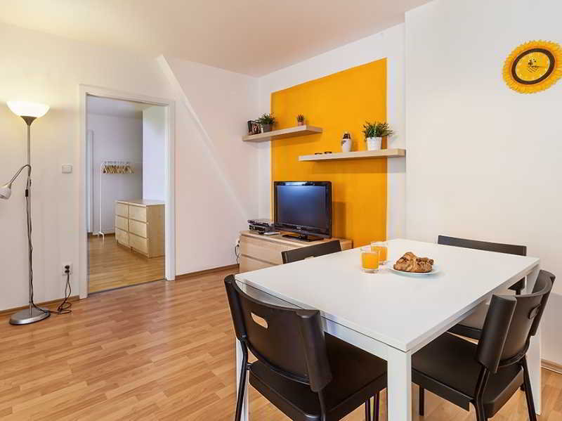Apartments Happy Prague 2 8