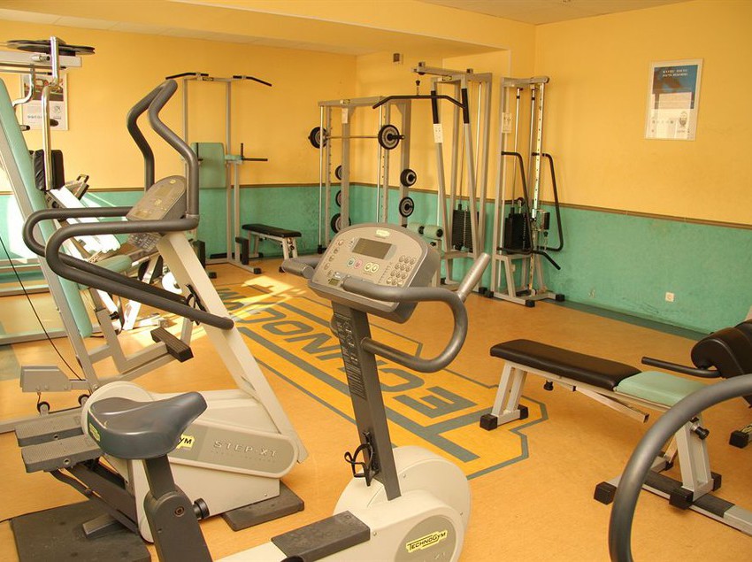 Sky High Hotel Airport