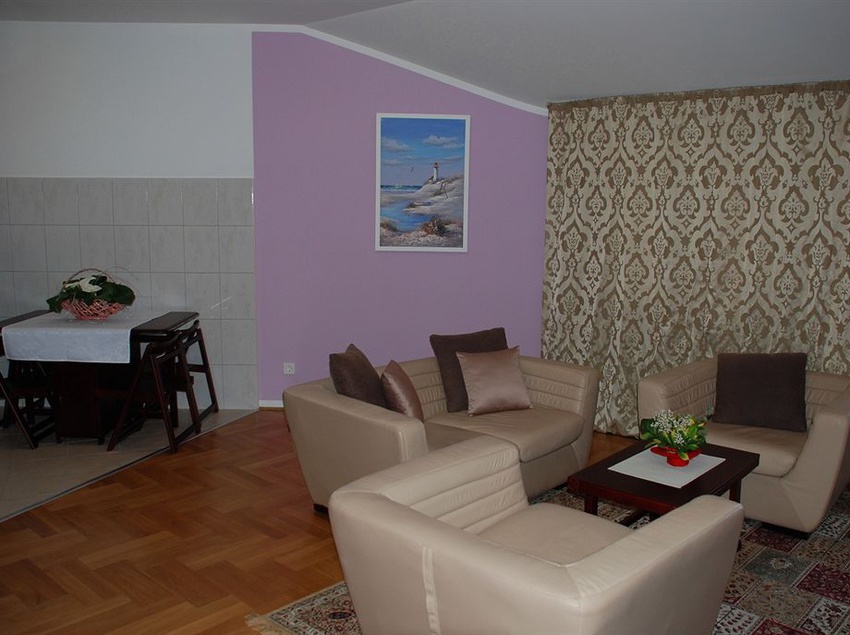 Magnolia Apartments 13