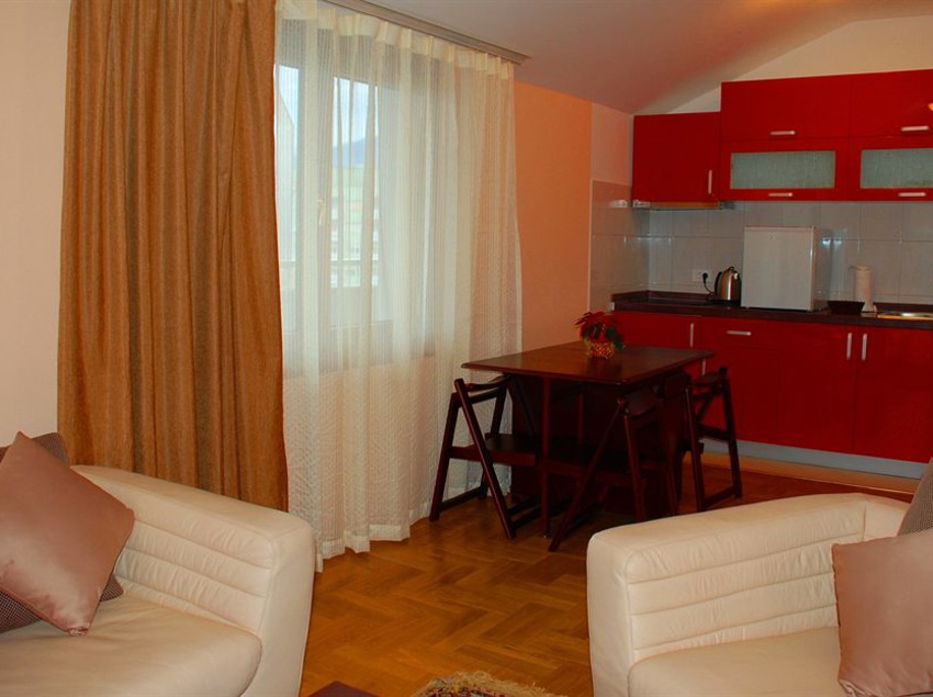 Magnolia Apartments 7