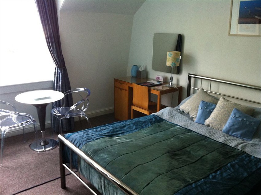 Hotel Primrose Valley 10