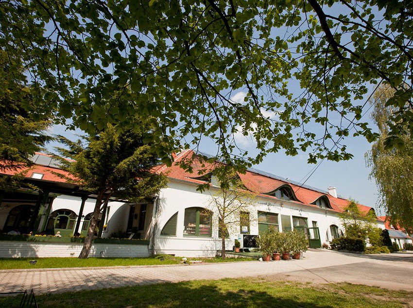 Hotel Tornácos Panzió