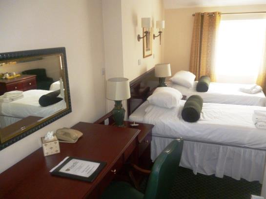 Bells Hotel & Forest Of Dean Golf Club 10