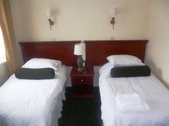 Bells Hotel & Forest Of Dean Golf Club 14