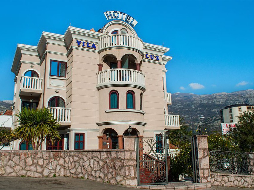 Hotel Vila Lux 9
