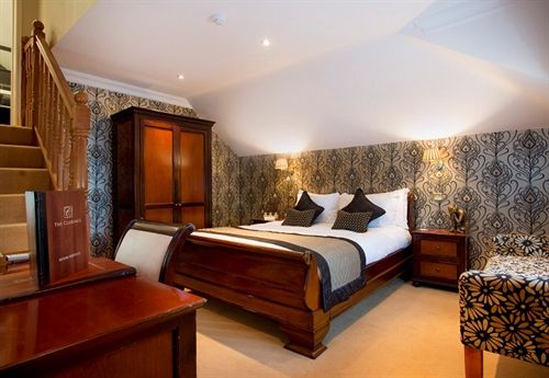 Hotel The Clarence 3