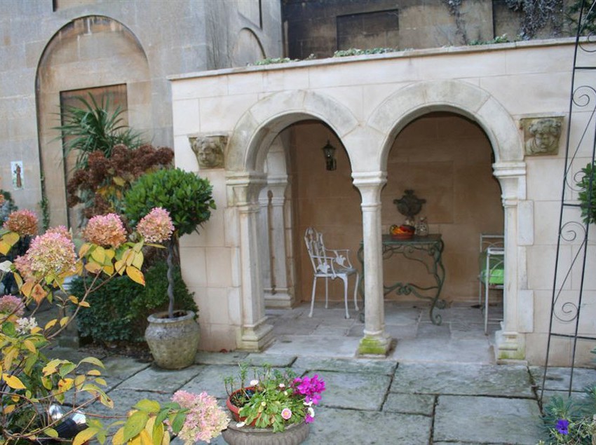 Hotel Queen Charlottes Orangery