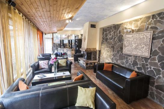 9 Suites Residence 17