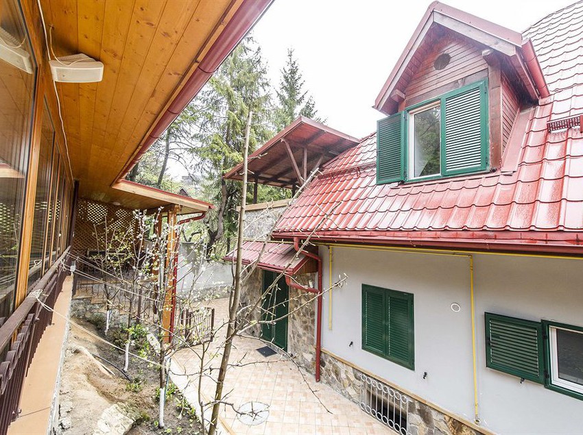 9 Suites Residence 2