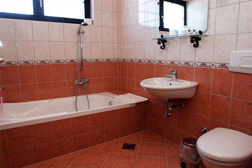 Hôtel Merano Garni 3