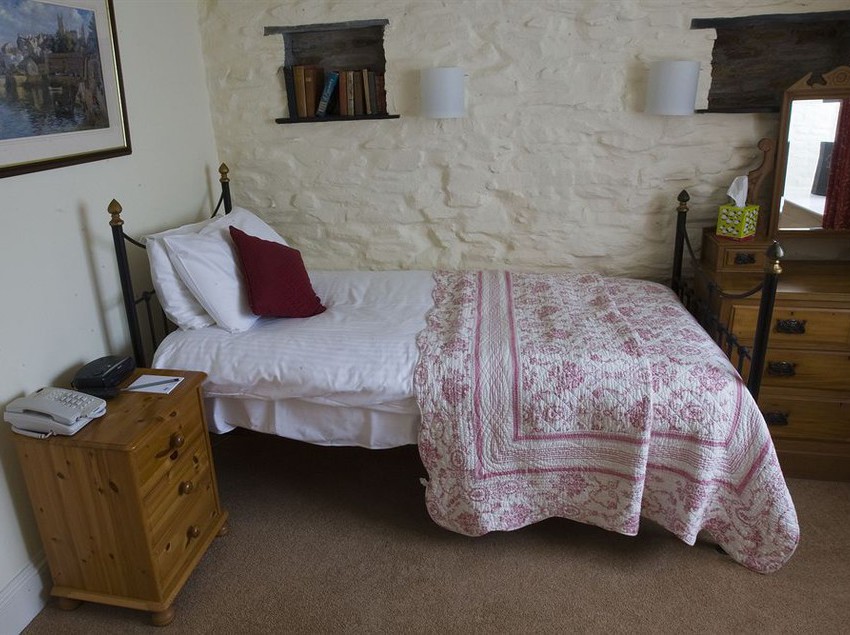 Trehellas House Hotel & Restaurant