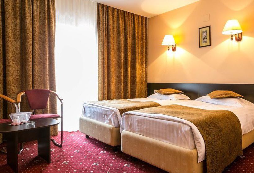 Pension Hotel Q Brasov