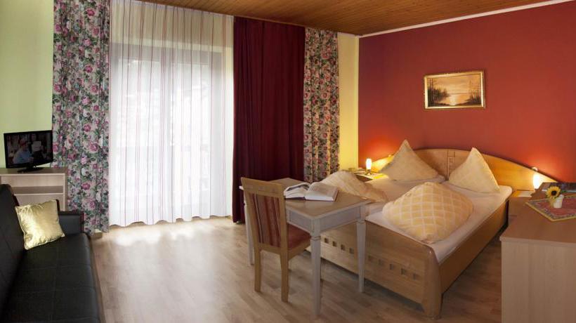 Bed and Breakfast Erlenhof 5