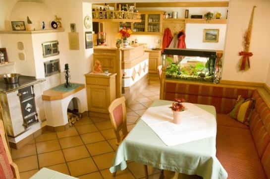Bed and Breakfast Pension Mitteregg 4