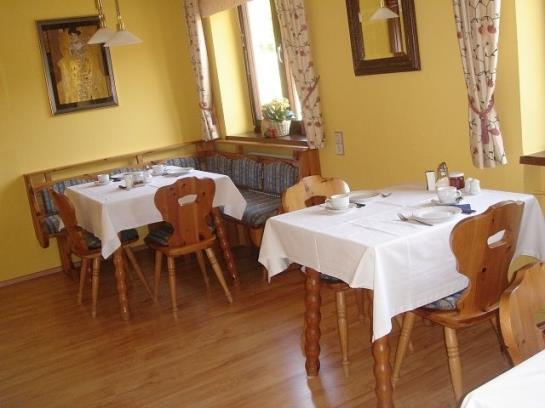 Pensão Gästehaus Datzinger 10