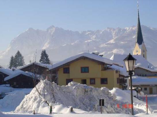 Pension Restaurant-gasthof Dorfstadl