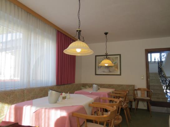 Bed & Breakfast Pension Churlis