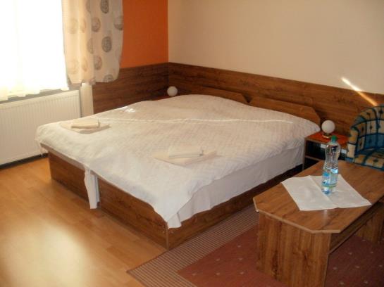 Hôtel Penzión Tiberia 17