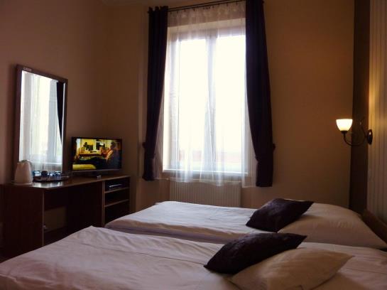 Hôtel Penzión Tiberia 3