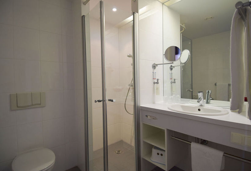 All In Red Thermenhotel