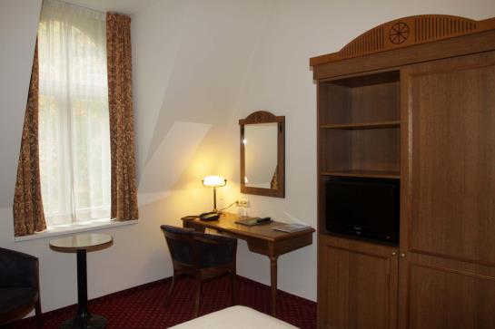 Hôtel Courage 1