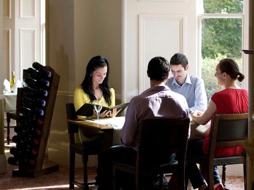 Hotel Kilmarnock Arms