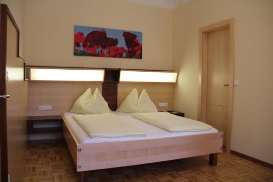 Hotel Restaurant Thadeushof 14