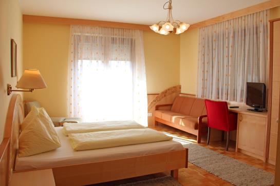 Hotel Restaurant Thadeushof 19