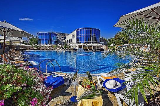 Hotel Grand Marine 15