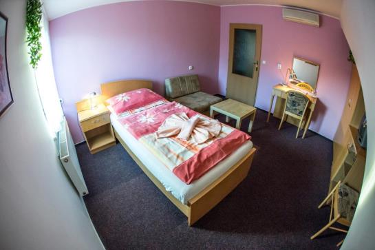 Hotel Na Jizni