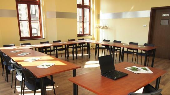 Hotel Wenderedu Business Center