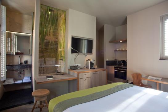 Miss Blanche Short Stay Suites & Apartments 1