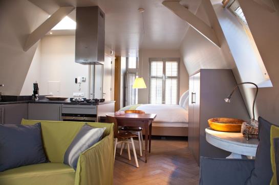 Miss Blanche Short Stay Suites & Apartments 11