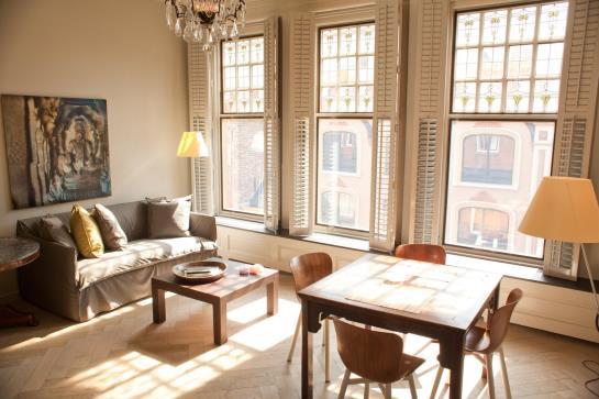 Miss Blanche Short Stay Suites & Apartments 12