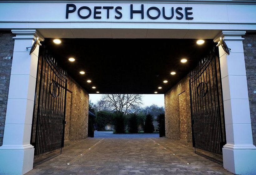 Hotel Poets House 15