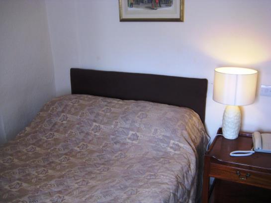 Hotel The Old George Inn 6