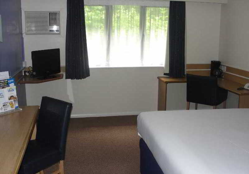 Hotel Days Inn Warwick North M40