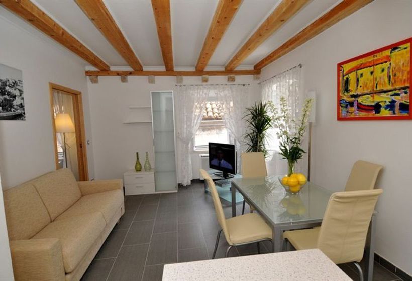 Bofiko Old Town Apartments