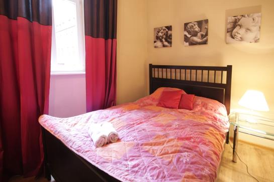 24w Apartments Old Town