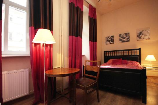 24w Apartments Old Town 2