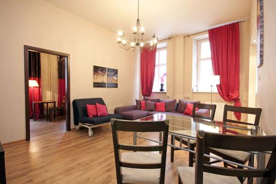 24w Apartments Old Town 4