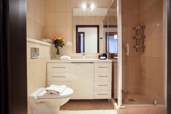 Platinum Towers Central Apartments 19