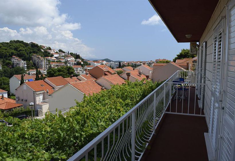 Apartamentos Guest House Lile