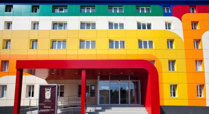 Hotel Reikartz Mariupol 11