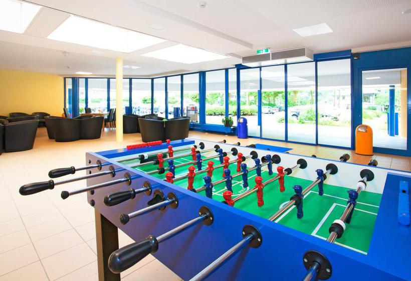 A&O Amsterdam Hotel & Hostel 7