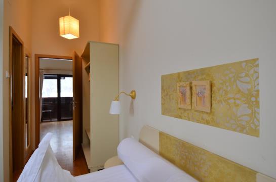 Hotel Casa Din Bran 12