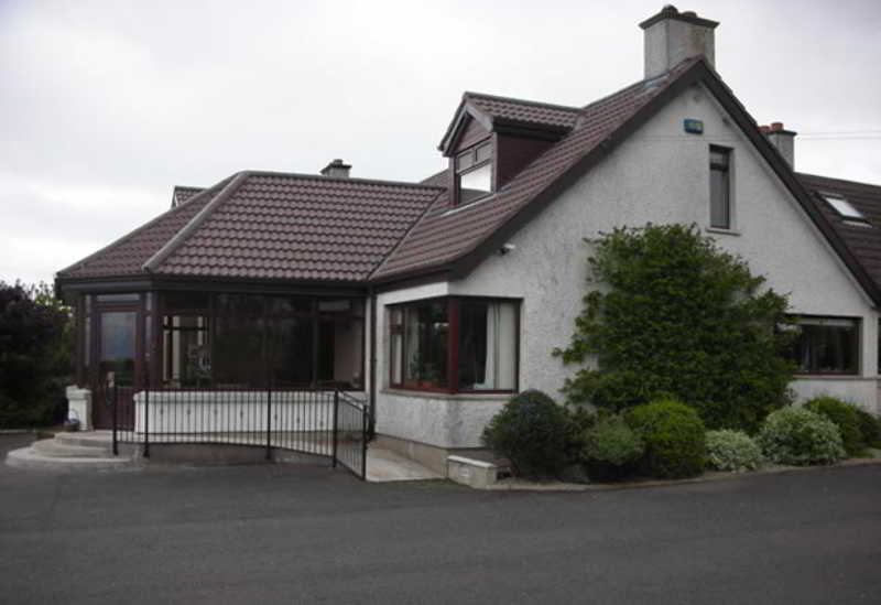 Bed and Breakfast Brown's Country House 2