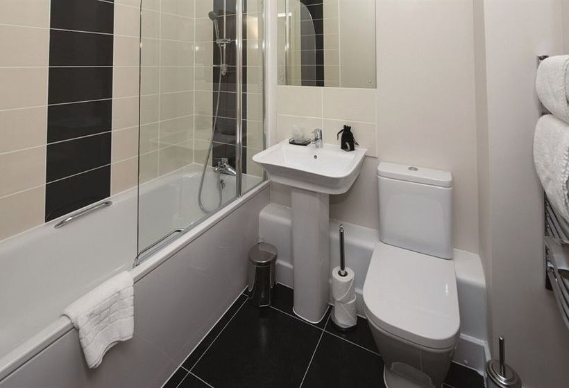 Hotel House Of Fisher 100 Kings Road